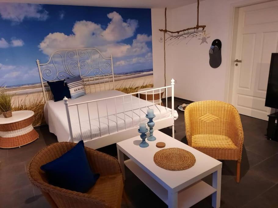 Urlaubsdomizil Norden/Norddeich, Mit Garten エクステリア 写真