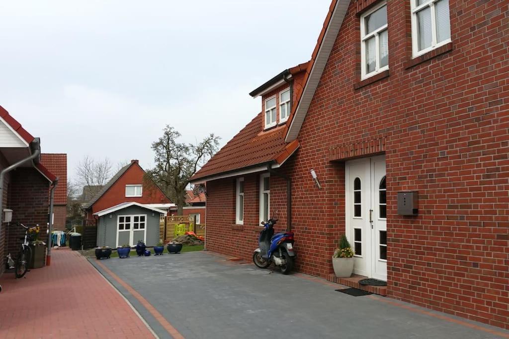 Urlaubsdomizil Norden/Norddeich, Mit Garten エクステリア 写真